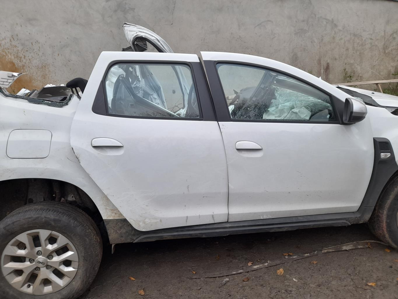 Compresseur clim DACIA DUSTER 2 PHASE 2  - 1