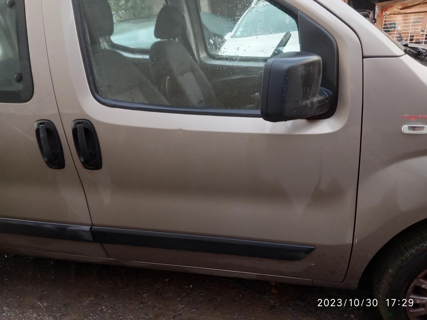 Porte avant droit CITROEN NEMO Diesel - 1