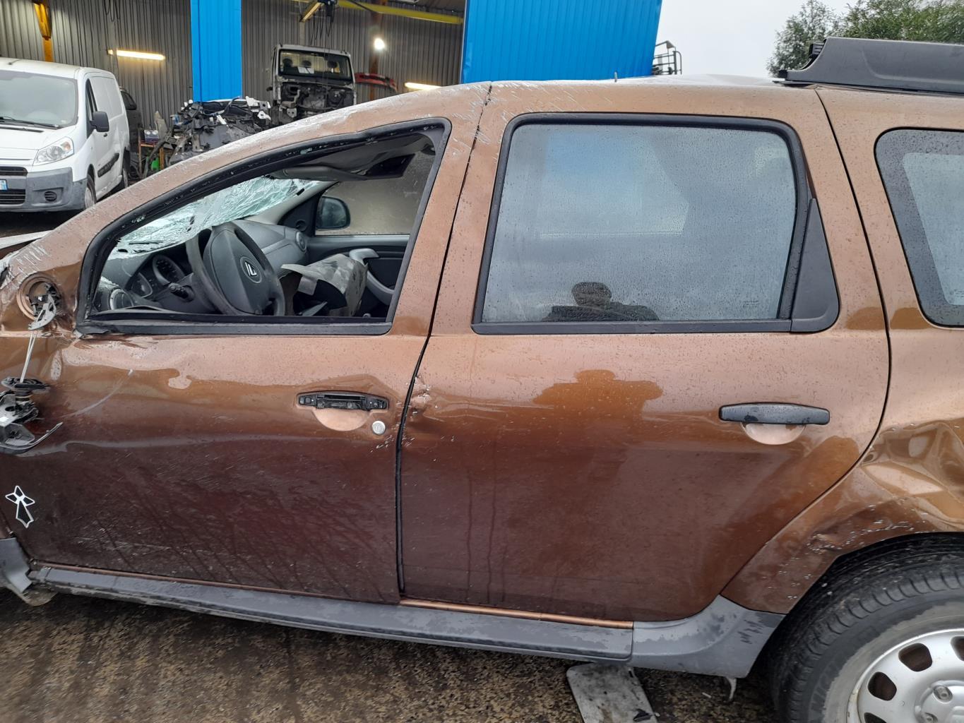 Reservoir DACIA DUSTER 1 PHASE 1 Essence - 1