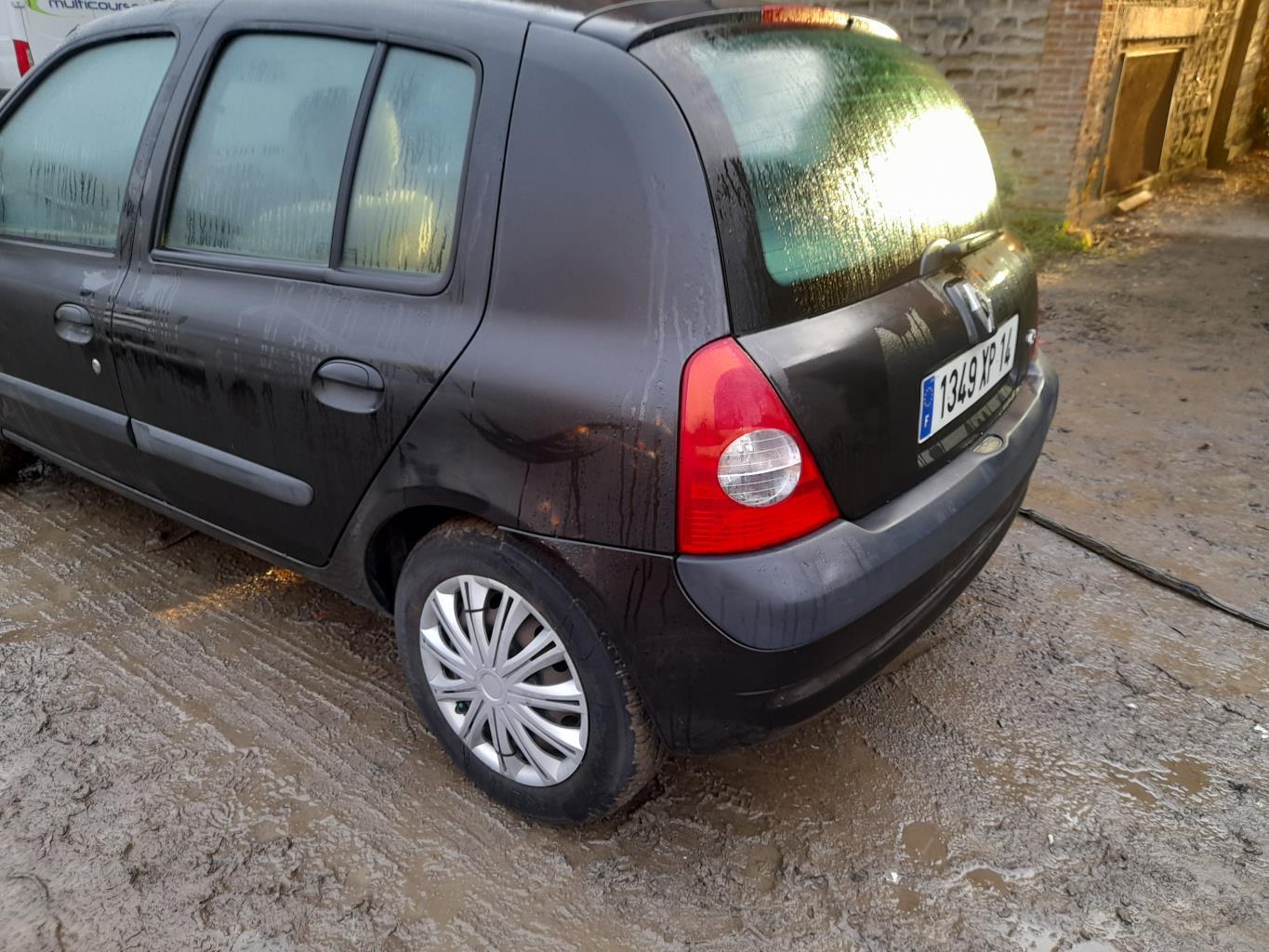 Pompe à carburant RENAULT CLIO 2 PHASE 2 Essence - 1