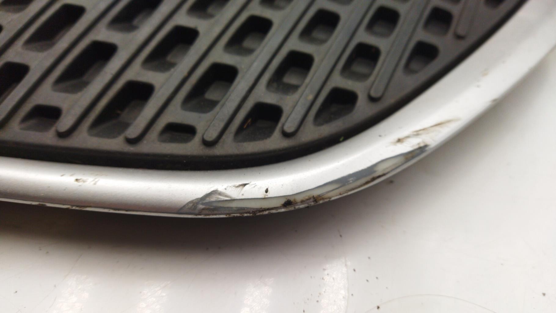 Calandre LANCIA YPSILON 4 PHASE 2 Essence - 1