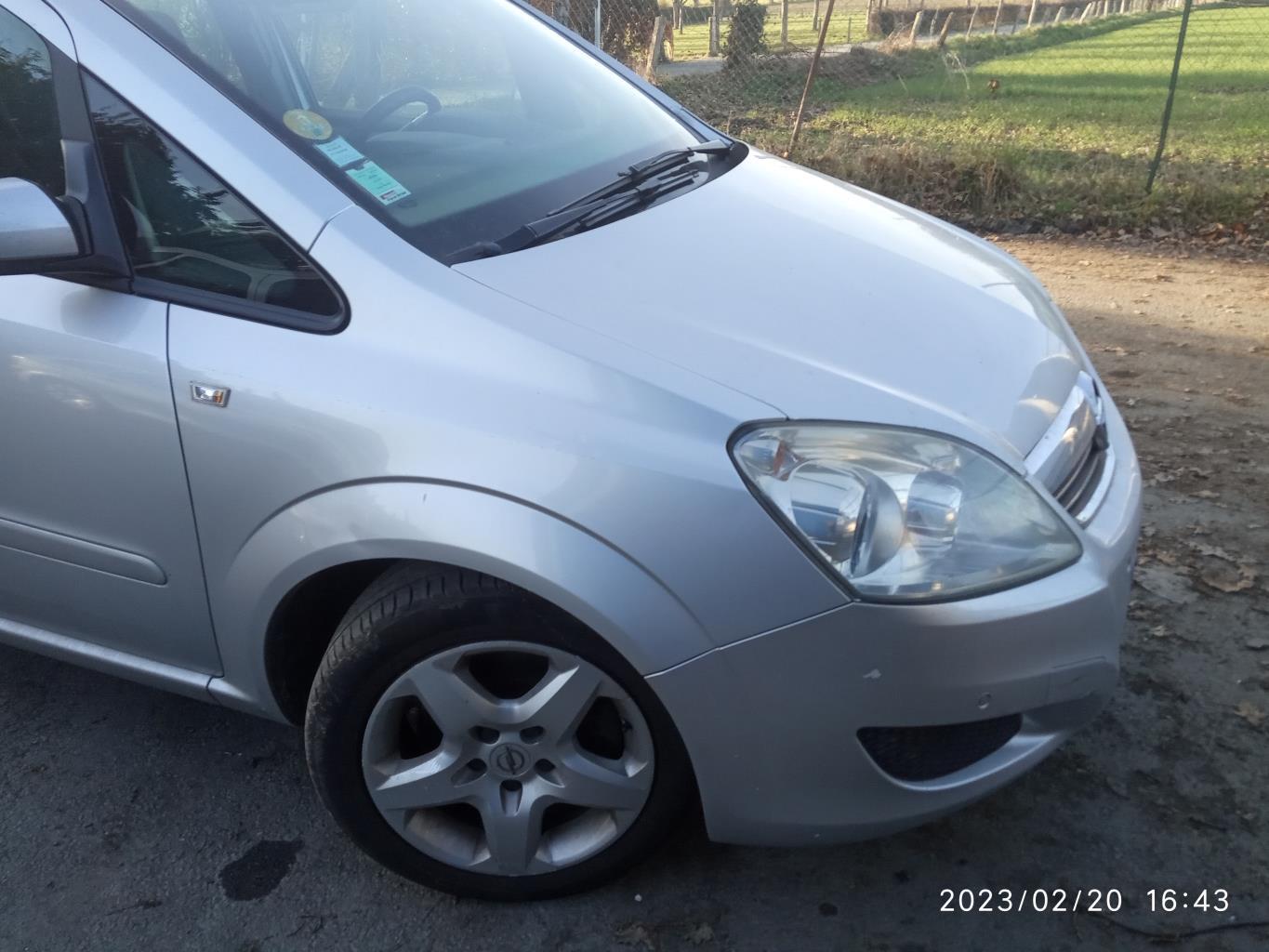 Aile avant droit OPEL ZAFIRA B PHASE 2 Diesel - 1