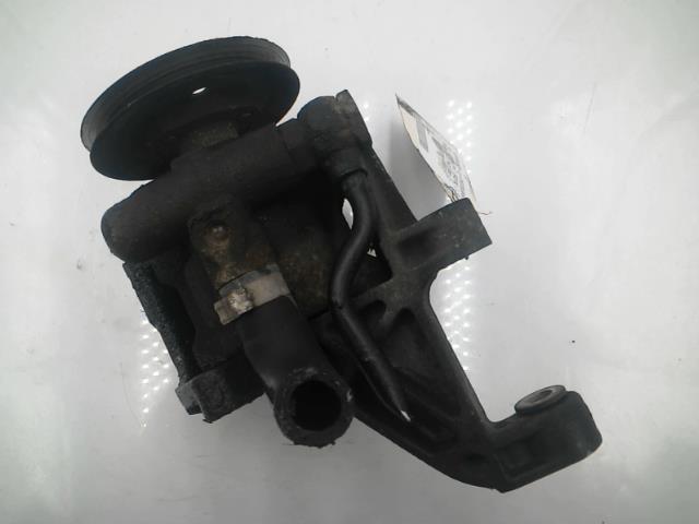 Pompe de direction VOLKSWAGEN POLO 3 VARIANT BREAK Diesel - 1