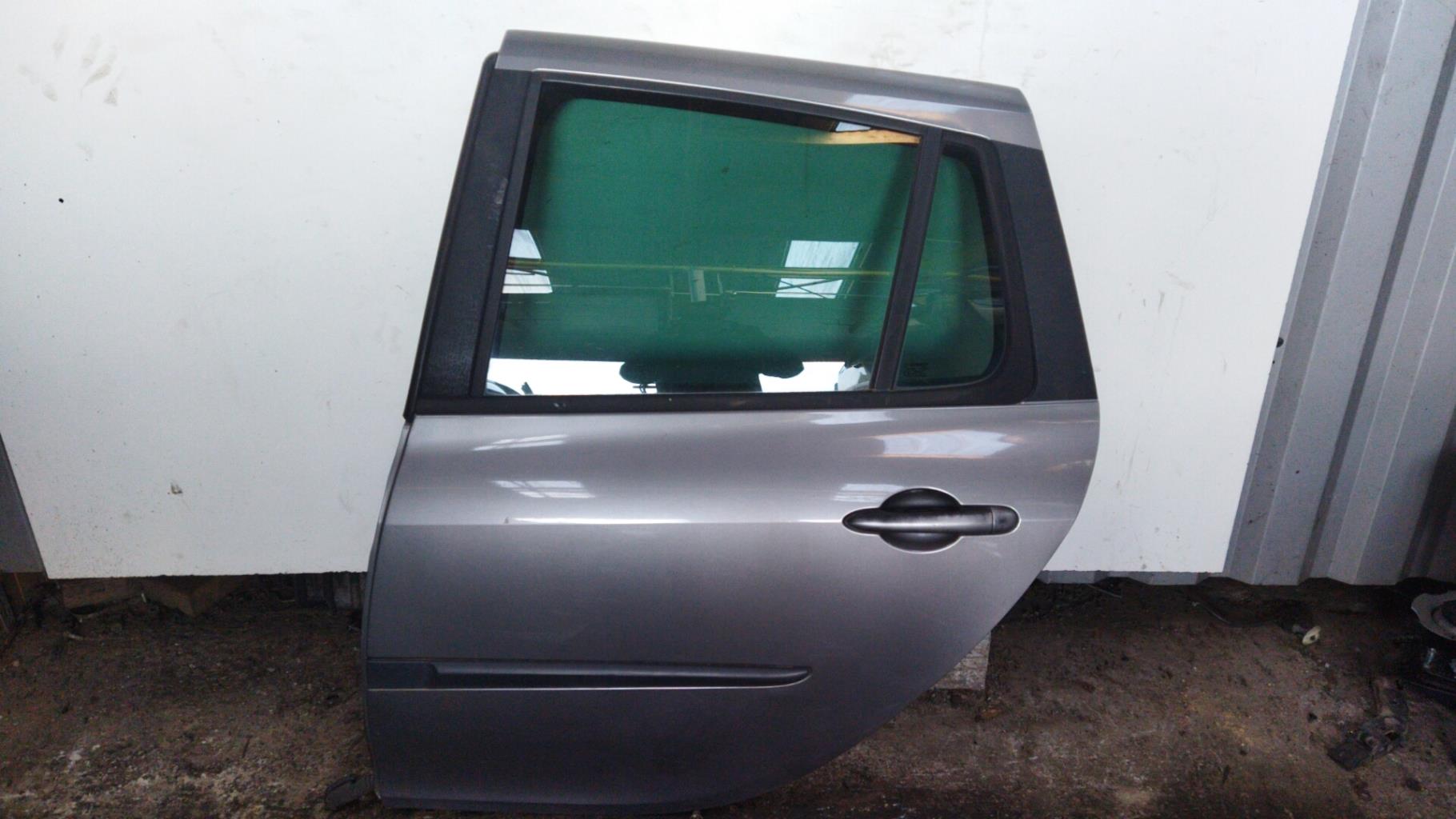 Porte arriere gauche RENAULT CLIO 3 PHASE 1 BREAK Diesel - 1