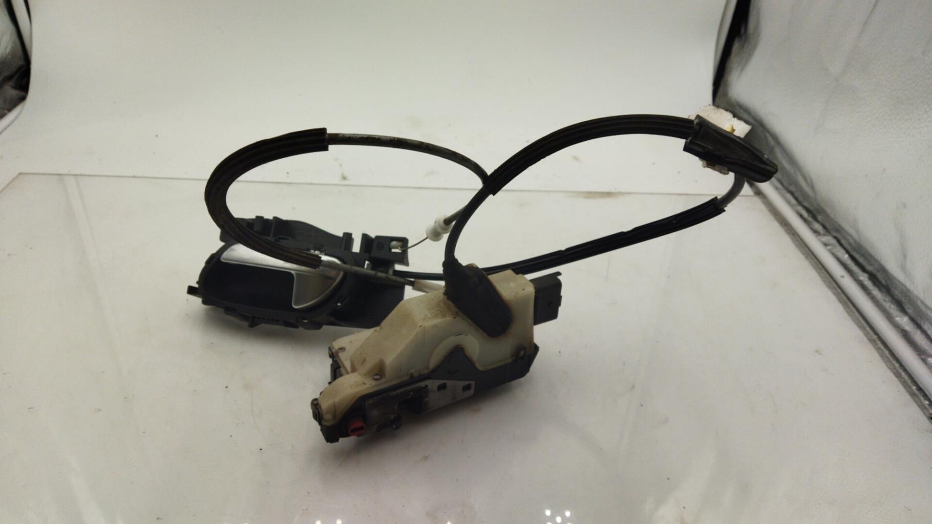 Serrure arriere droit CITROEN C4 2 PHASE 1 Essence - 1