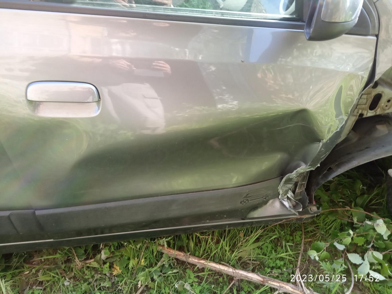 Moteur RENAULT TWINGO 3 PHASE 1 Essence - 1