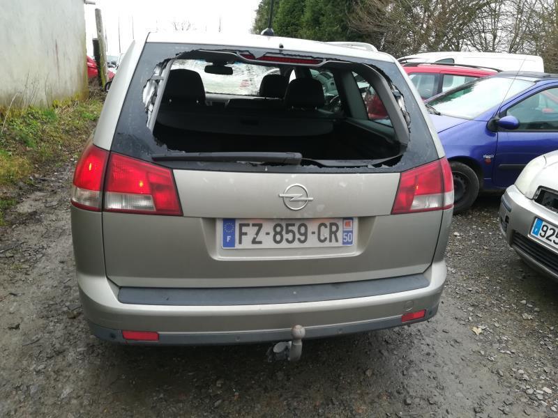 Feu arriere secondaire gauche (feux) OPEL VECTRA C PHASE 1 BREAK Diesel - 1