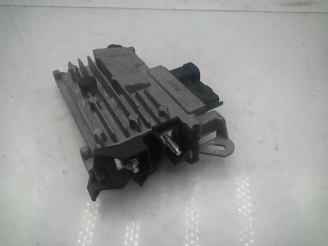 ECU start stop PEUGEOT 308 2 PHASE 1 Diesel - 1
