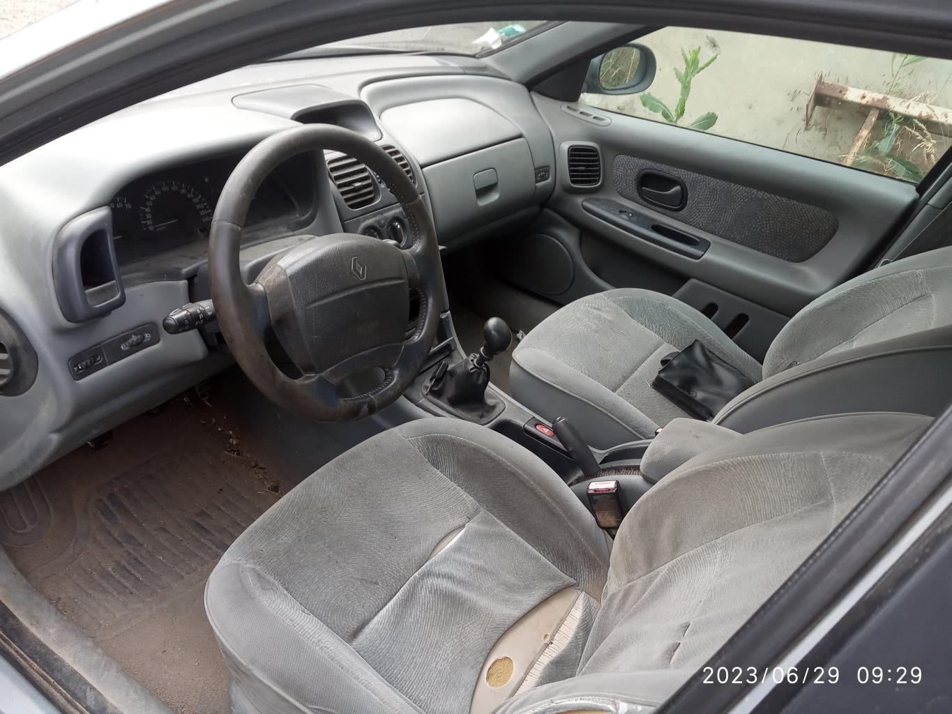 Triangle avant droit RENAULT LAGUNA 1 PHASE 2 Diesel - 1
