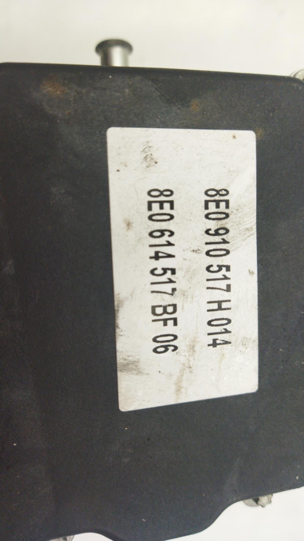 Bloc ABS (freins anti-blocage) AUDI A4 2 AVANT PHASE 2 BREAK Diesel - 1
