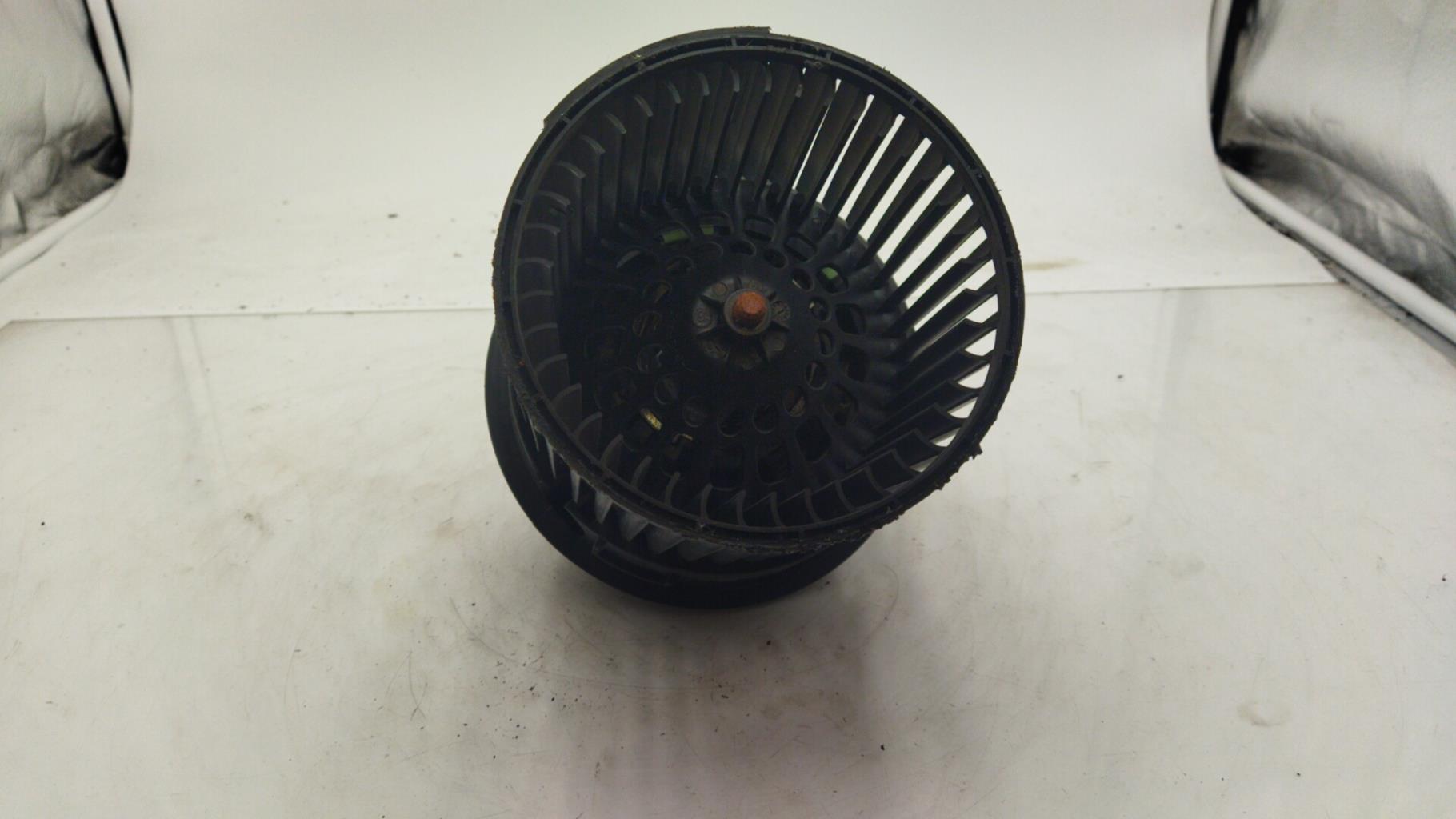Ventilateur chauffage RENAULT CLIO 4 PHASE 2 Diesel - 1