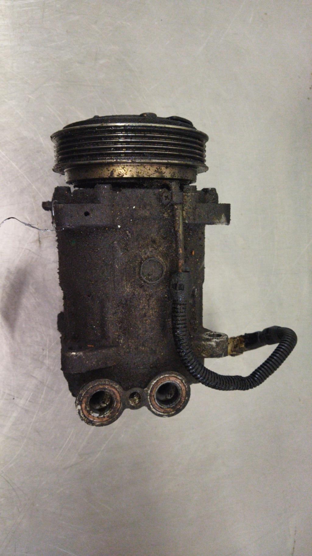 Compresseur clim PEUGEOT 306 PHASE 2 Essence - 1