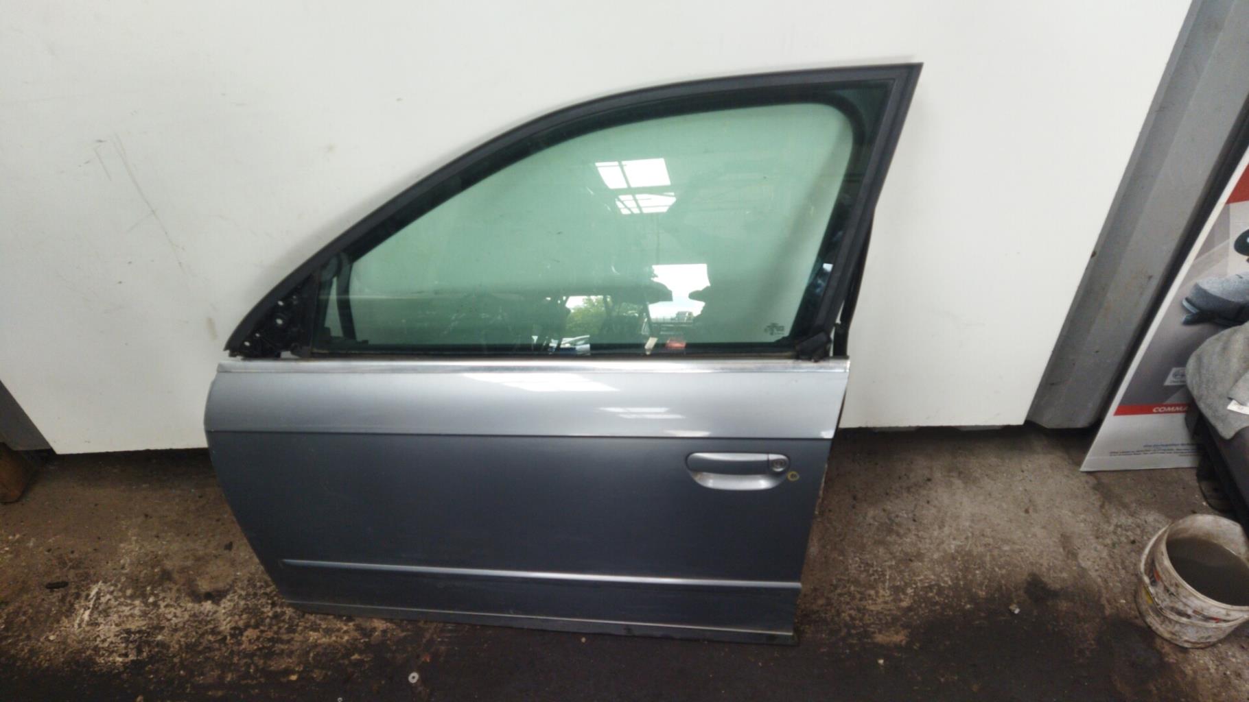 Porte avant gauche AUDI A4 2 PHASE 2  - 1