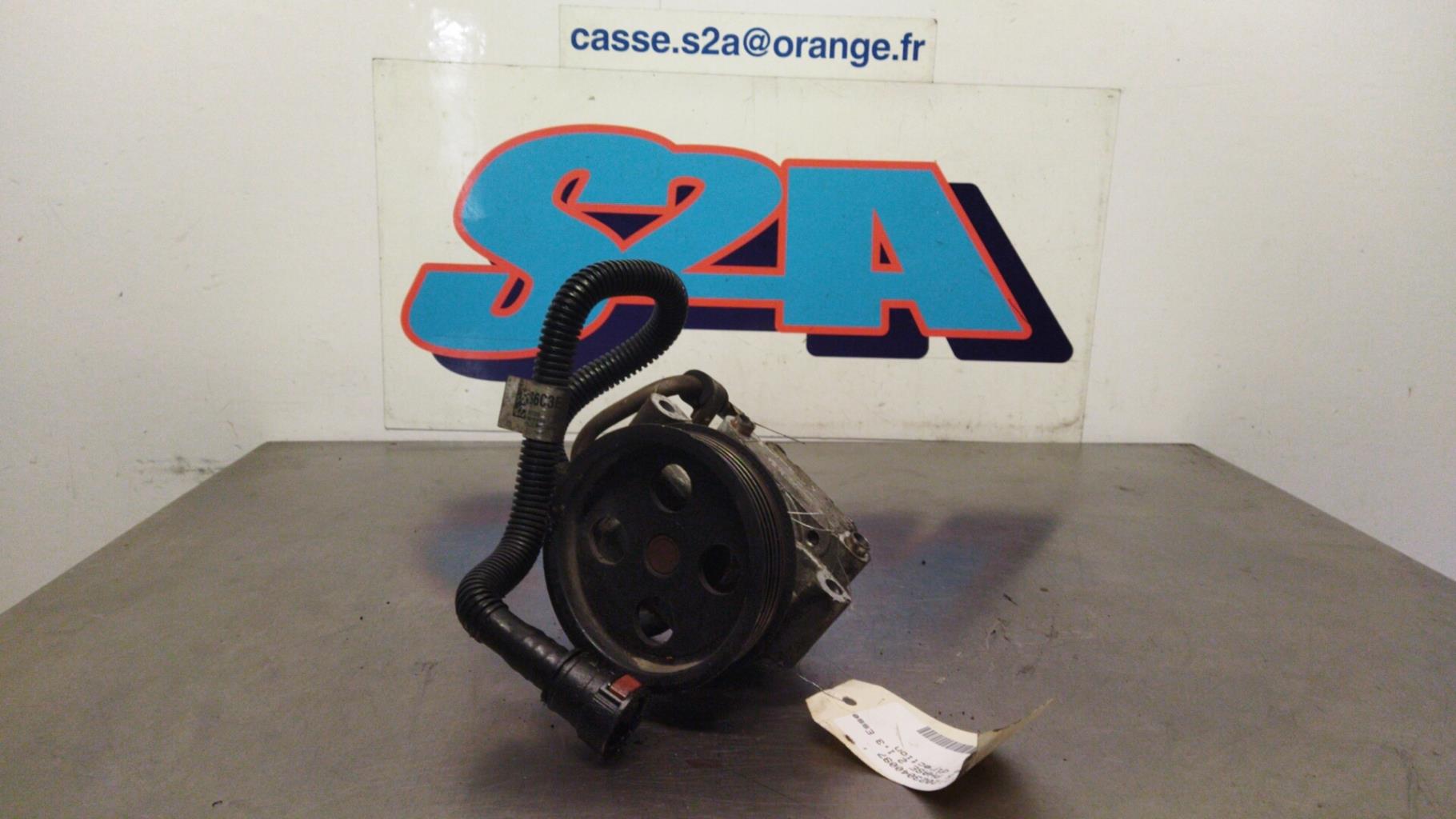 Pompe de direction FORD FIESTA 5 PHASE 2 Essence - 1