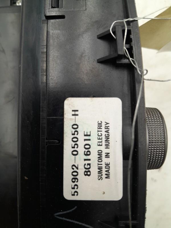 Commande chauffage TOYOTA AVENSIS 2 PHASE 2 BREAK Diesel - 1
