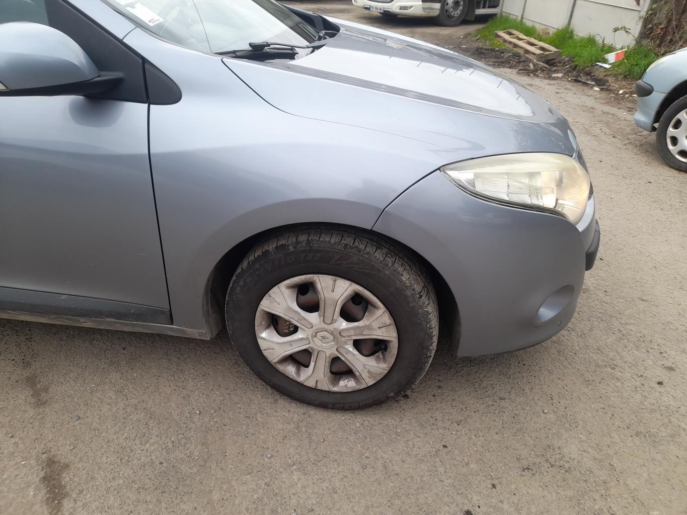 Triangle avant gauche RENAULT MEGANE 3 PHASE 1  - 1