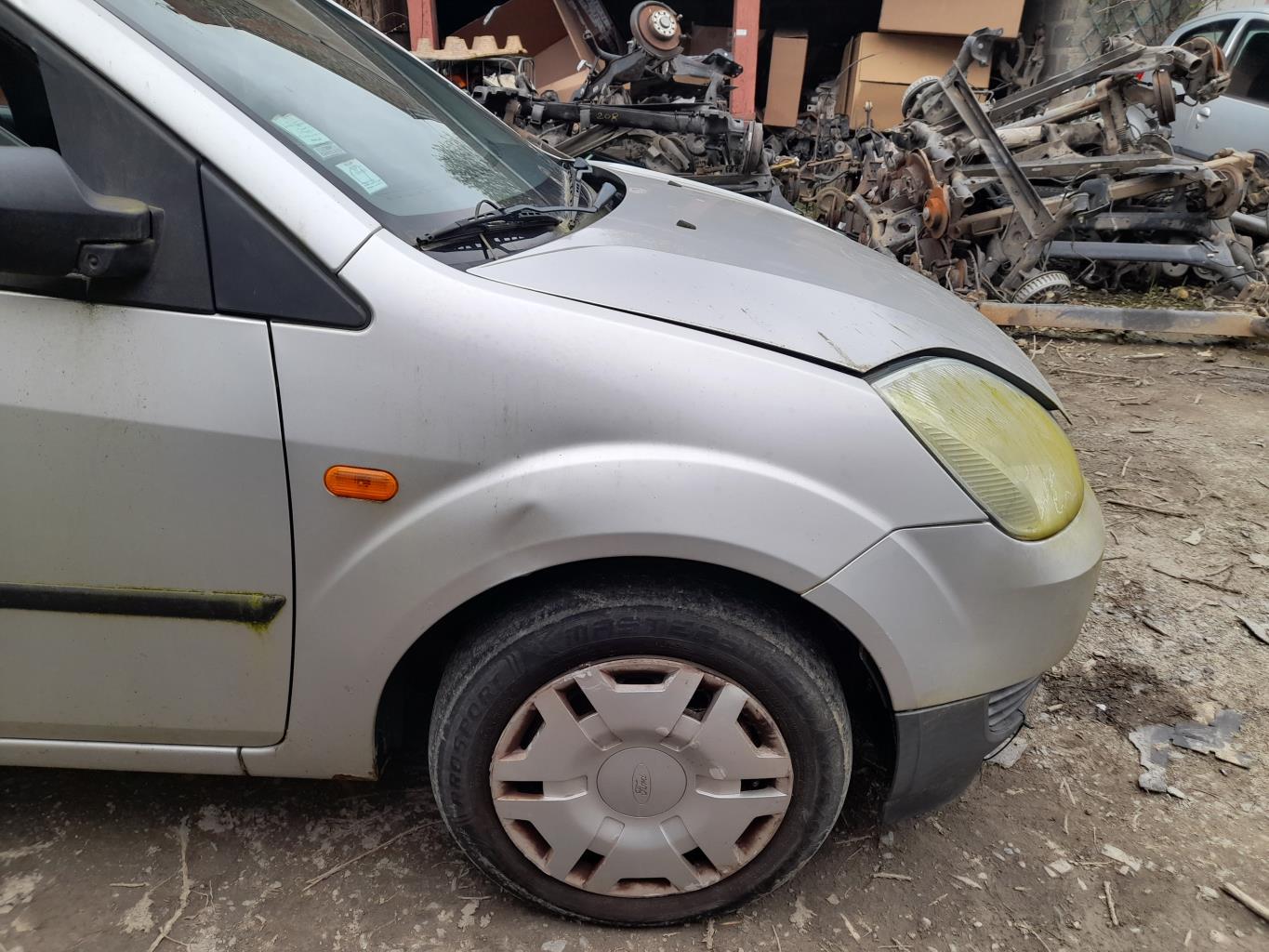 Triangle avant gauche FORD FIESTA 5 PHASE 1 Diesel - 1