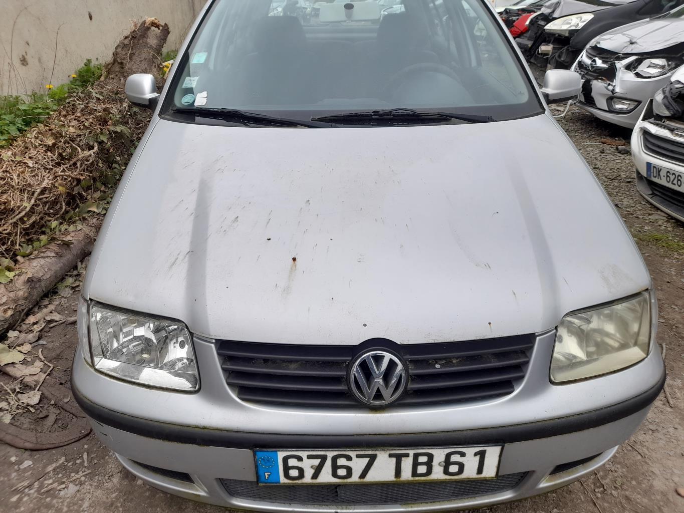 Face avant VOLKSWAGEN POLO 3 PHASE 2 Diesel - 1