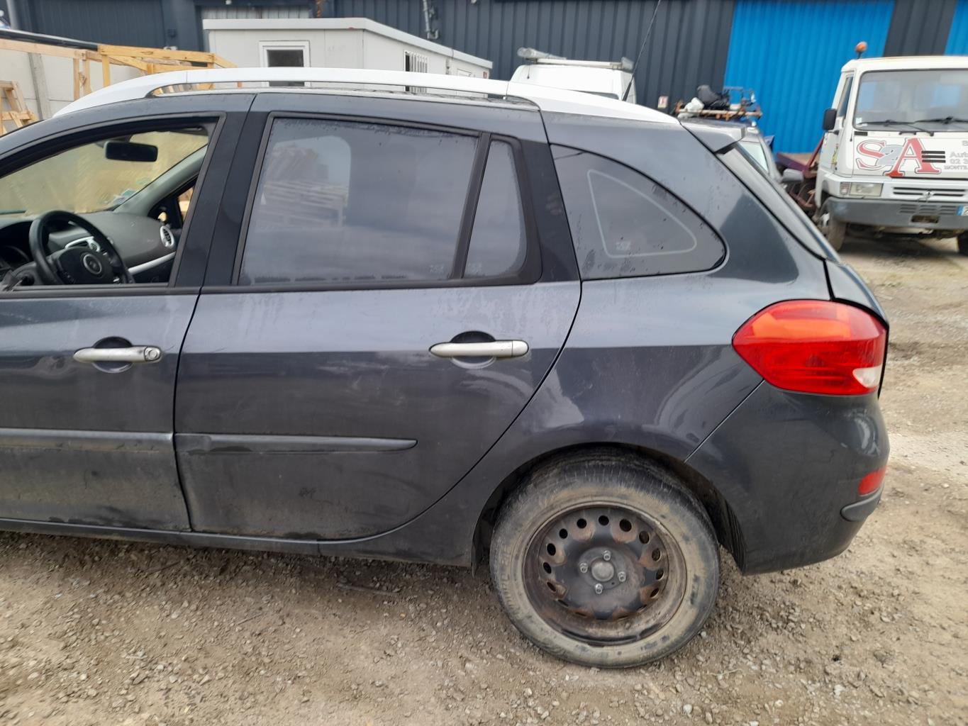 Boite de vitesses RENAULT CLIO 3 PHASE 1 BREAK Essence - 1