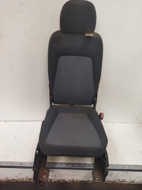 Siege avant droit PEUGEOT BIPPER Diesel - 1