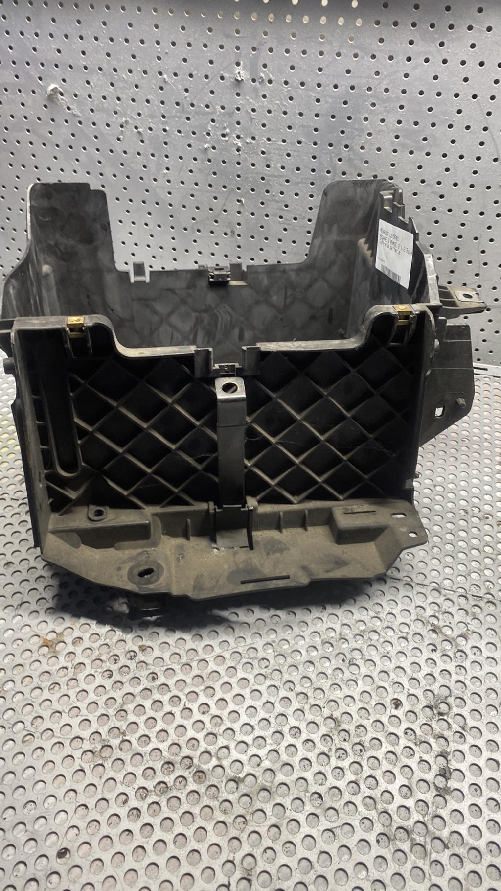 Coffre à batterie RENAULT MEGANE 3 PHASE 2 Essence - 1