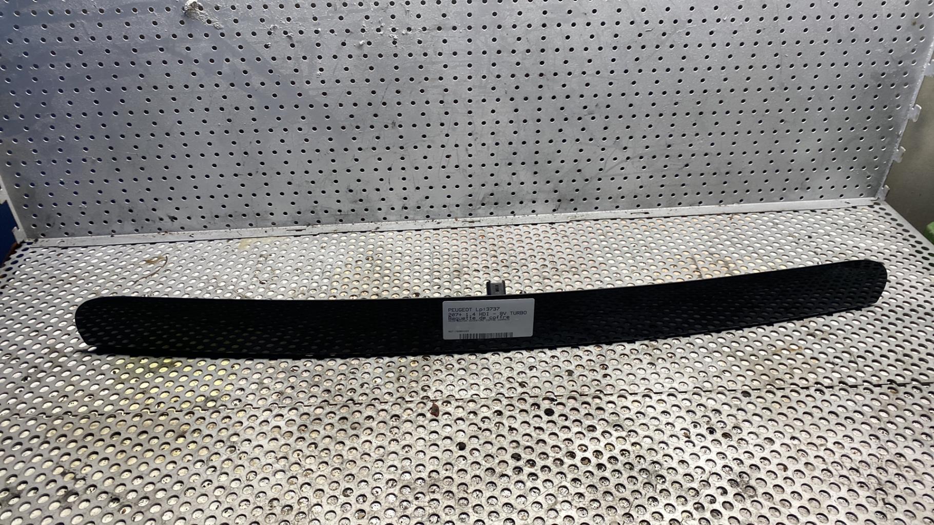 Baguette de coffre PEUGEOT 207+ Diesel - 1