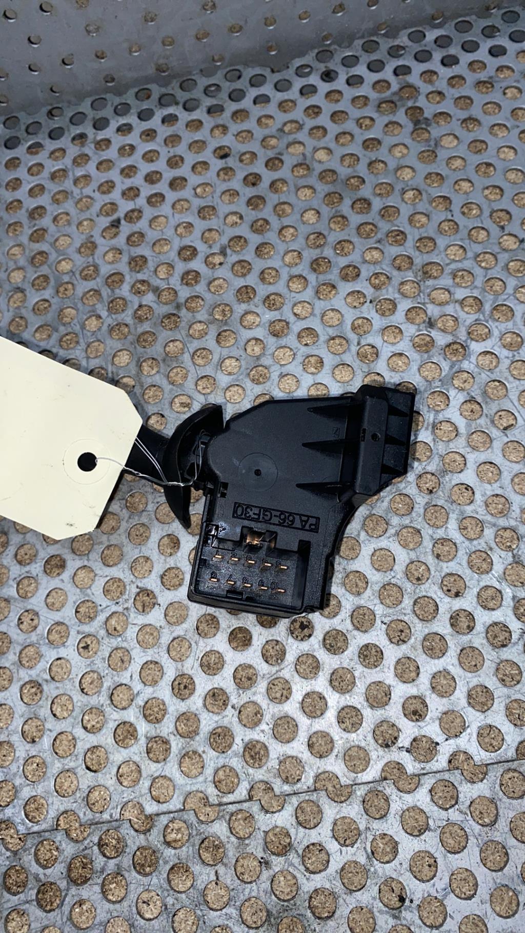 Commodo d'essuie glaces FORD FIESTA 5 PHASE 1 Diesel - 1