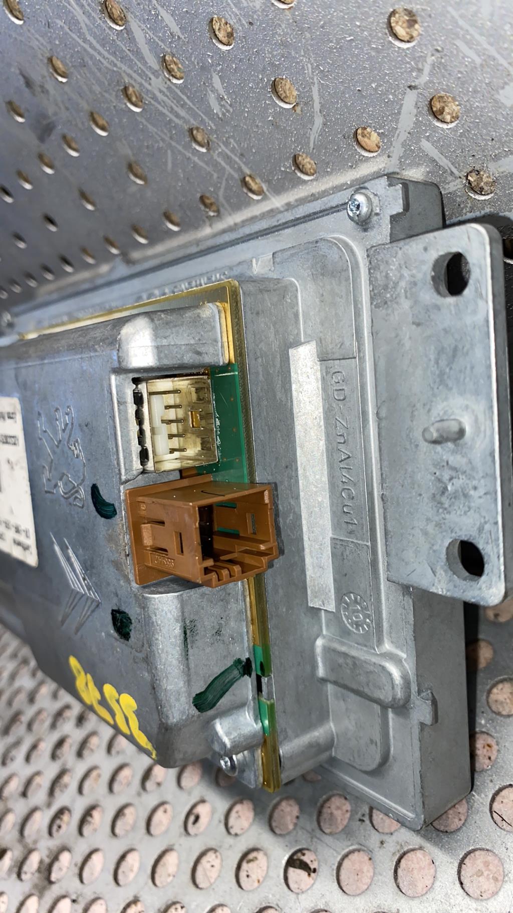 Ecran GPS CITROEN C5 2 BREAK Diesel - 1