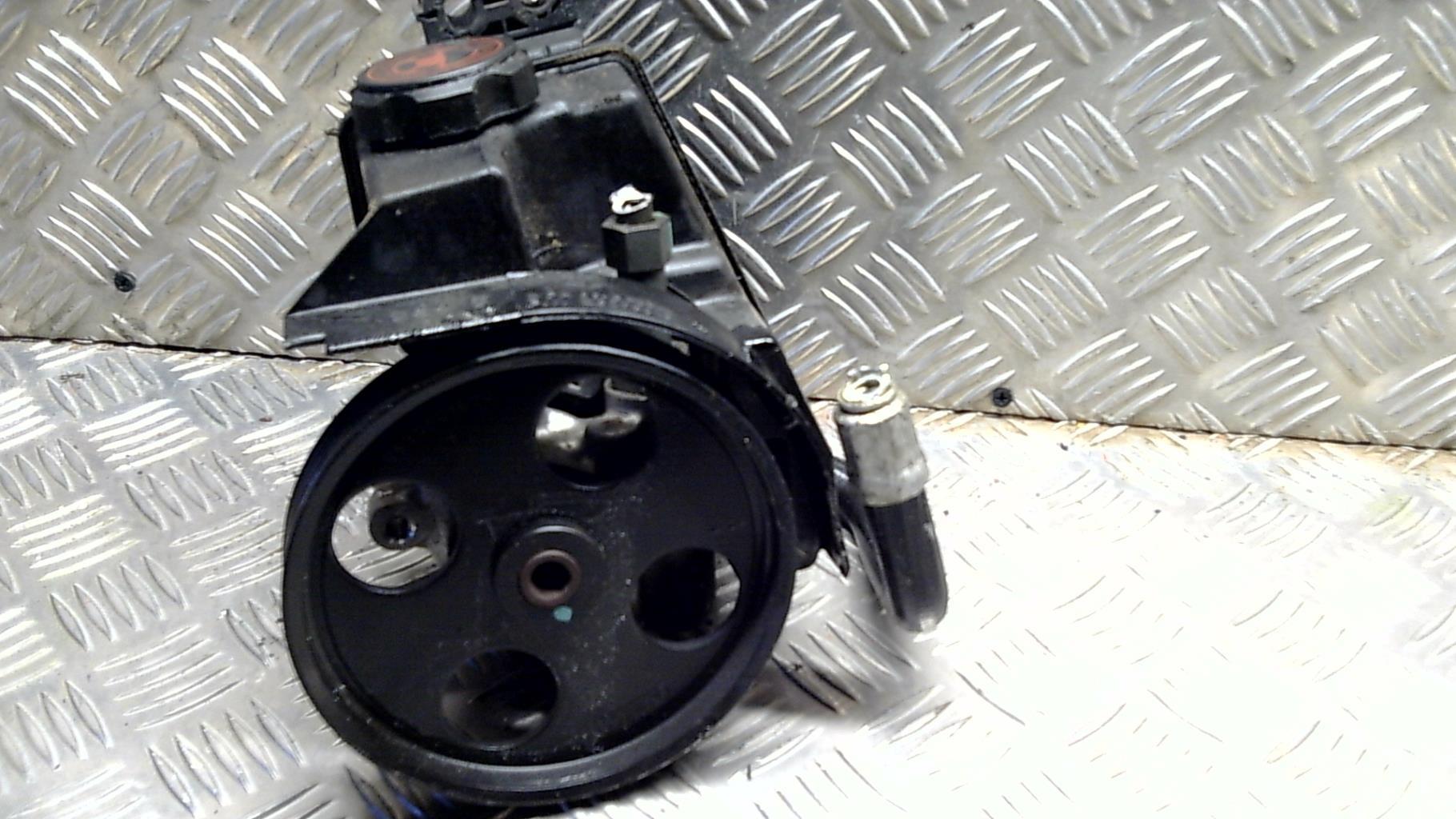 Pompe de direction PEUGEOT 206 PHASE 1 Essence - 1