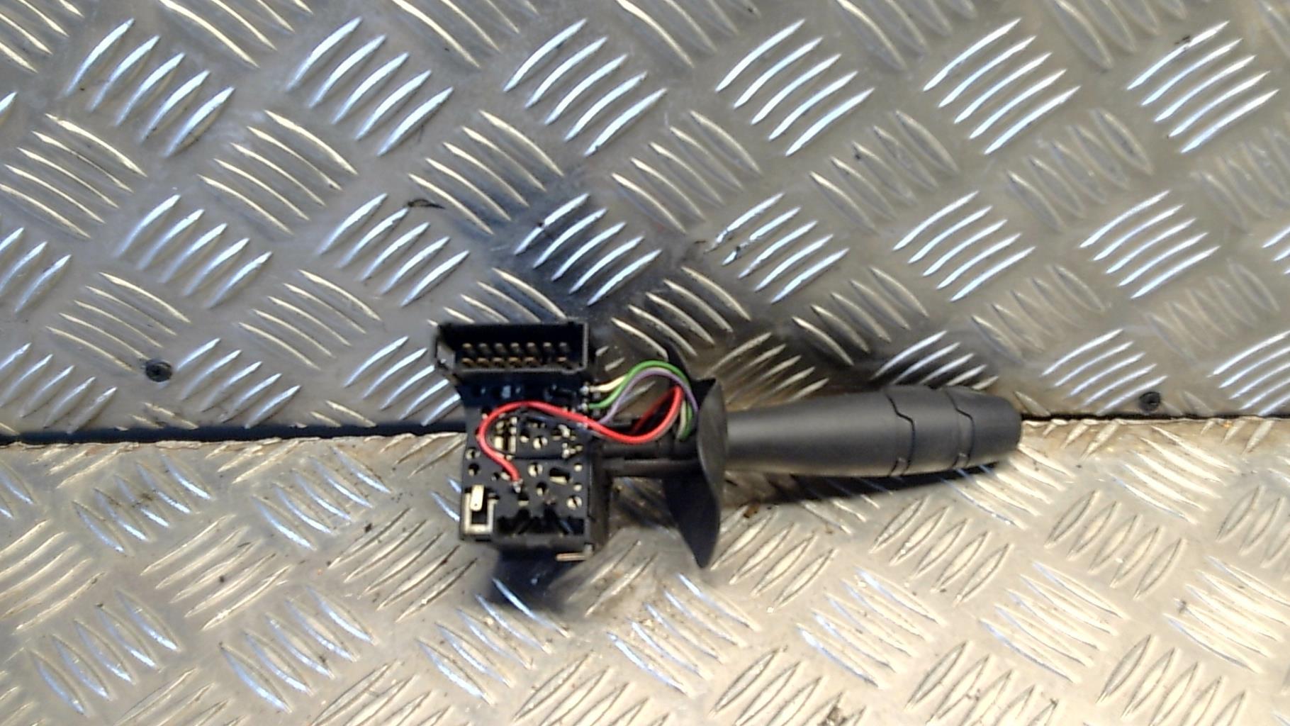 Commodo phare RENAULT CLIO 2 PHASE 2 Essence - 1