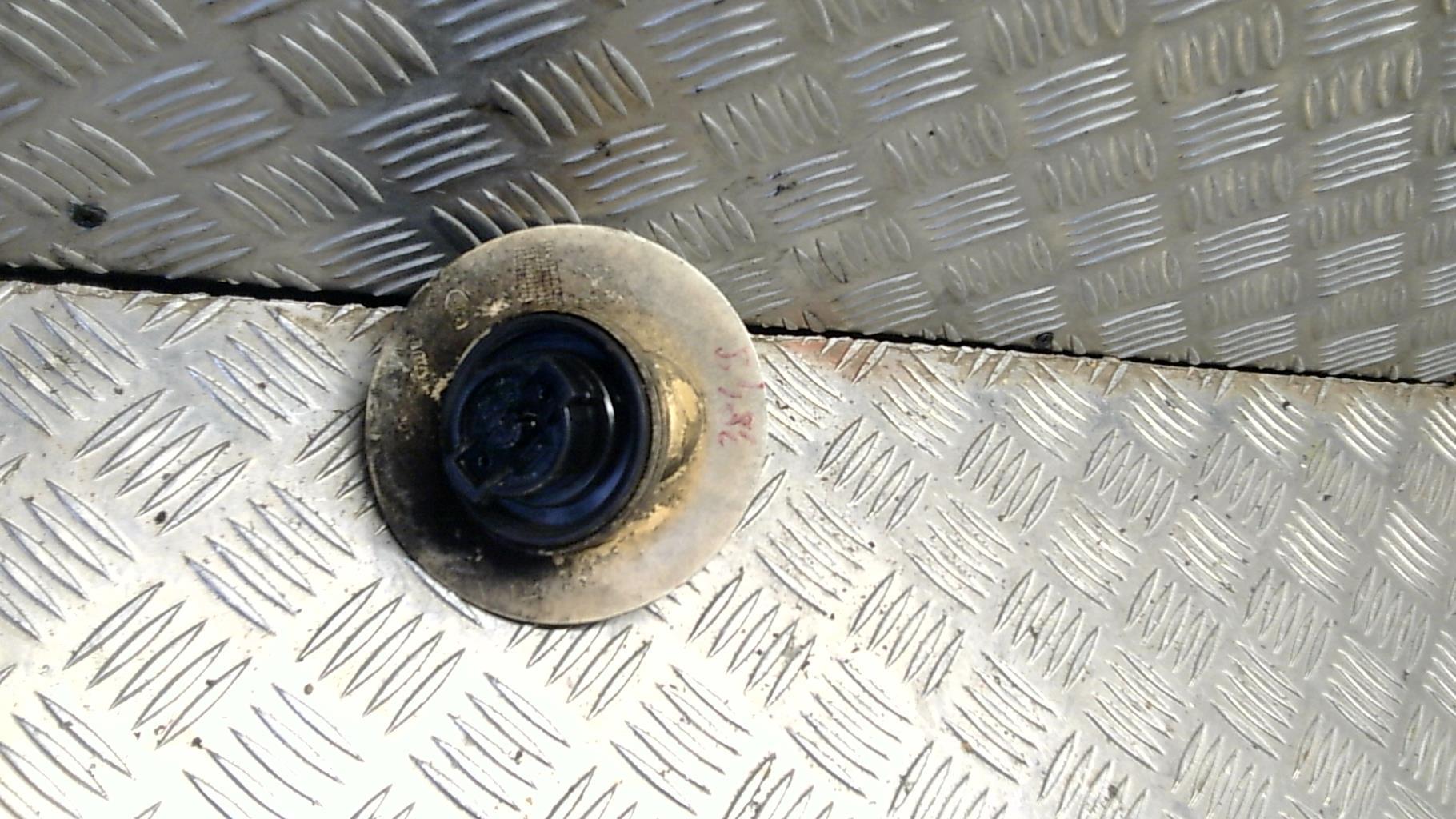 Bouchon de carburant RENAULT CLIO 1 PHASE 2 Diesel - 1