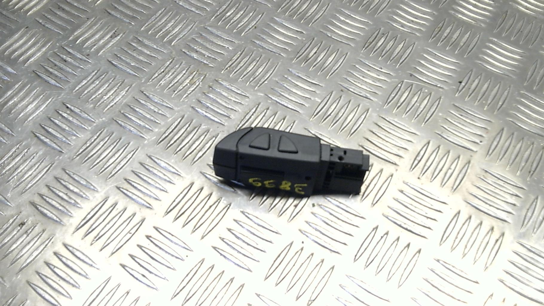 Commande autoradio RENAULT CLIO 4 PHASE 1 Essence - 1