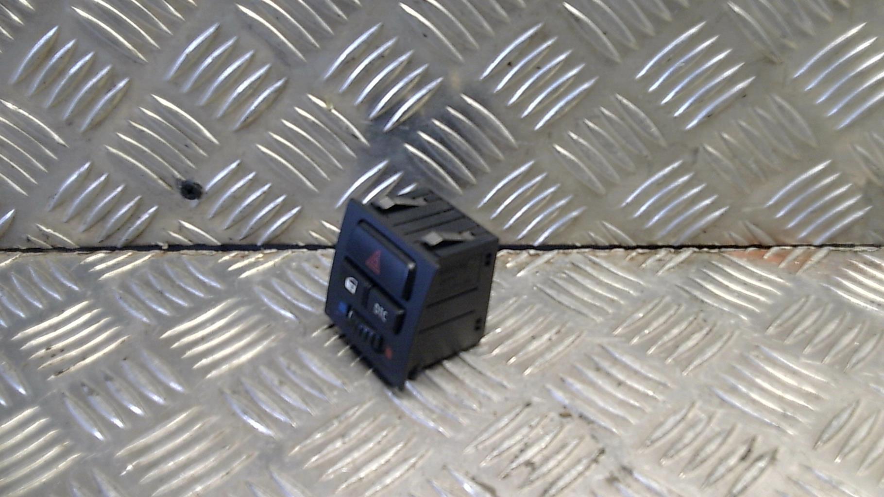 Bouton de warning BMW SERIE 3 E91 TOURING PHASE 1 BREAK Diesel - 1