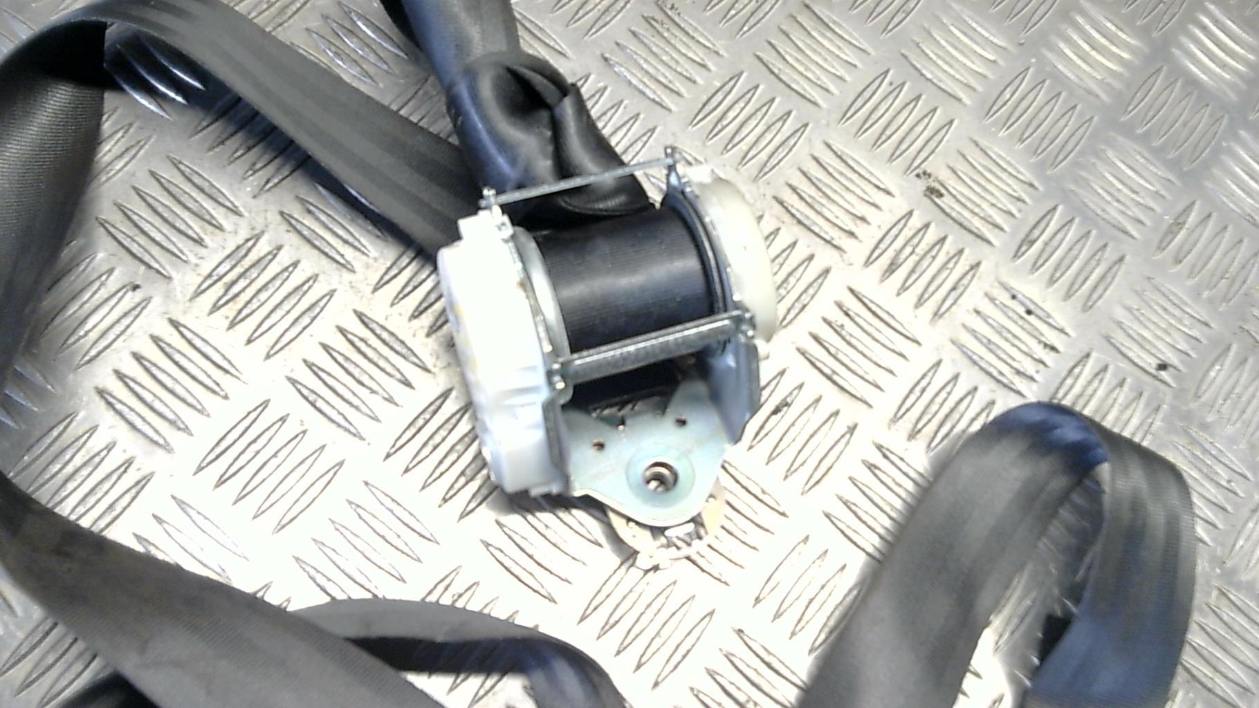 Ceinture arriere droit RENAULT CLIO 3 PHASE 1 Diesel - 1