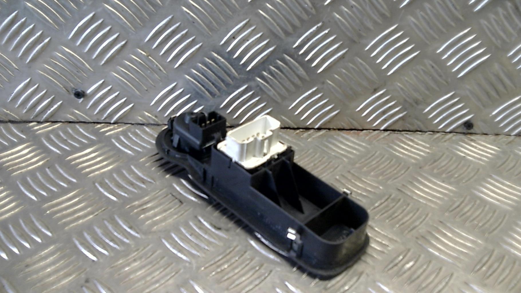Interrupteur de leve vitre avant gauche RENAULT MODUS PHASE 1 Diesel - 1