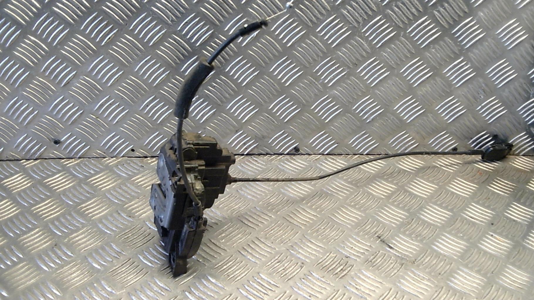 Serrure avant droit RENAULT CLIO 3 PHASE 2 Essence - 1