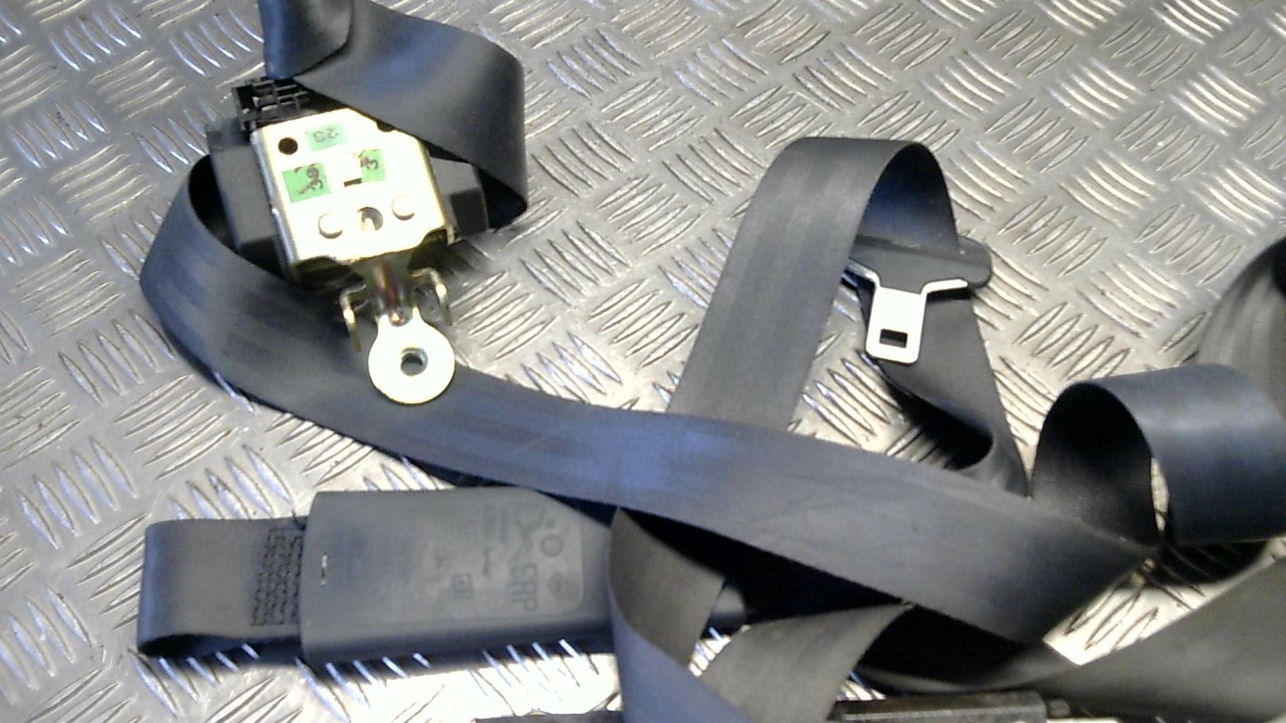 Ceinture avant droit RENAULT MEGANE 2 PHASE 1 Essence - 1