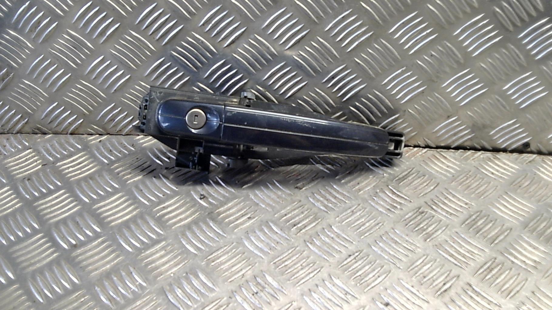 Poignee porte avant gauche FORD C-MAX 1 PHASE 2 Diesel - 1