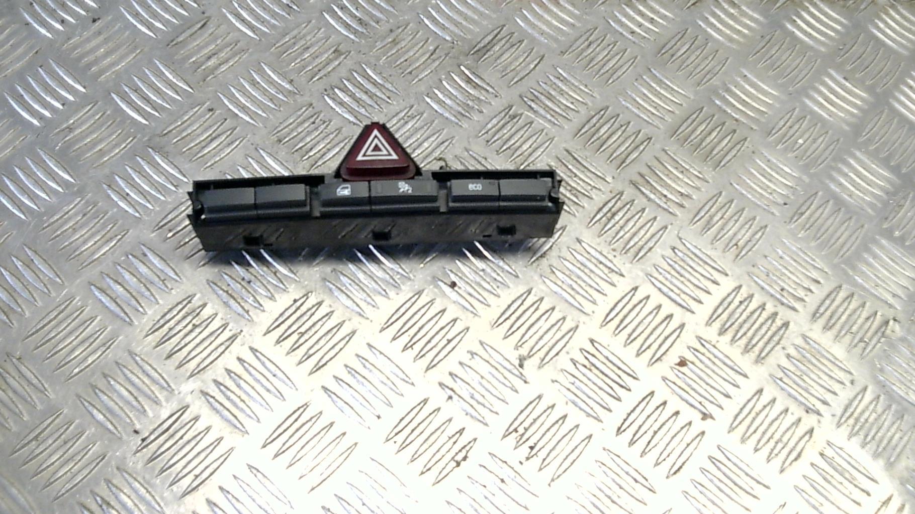 Bouton de warning OPEL CORSA D PHASE 2 Diesel - 1