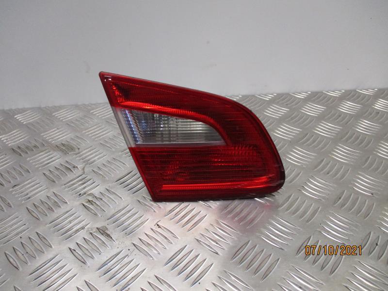 Feu arriere secondaire gauche (feux) SKODA SUPERB 2 PHASE 1 Diesel - 1