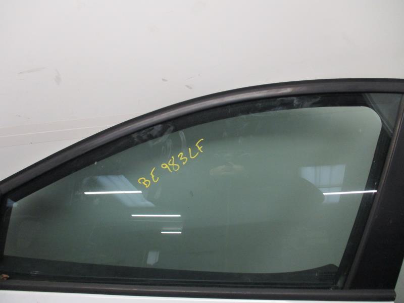 Porte avant gauche RENAULT MEGANE 3 PHASE 1 Diesel - 1
