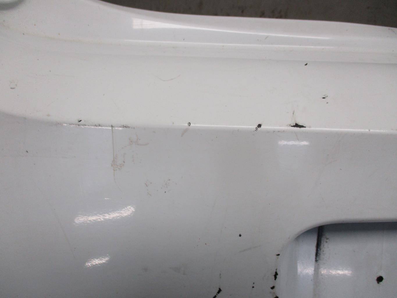 Pare choc arriere RENAULT CLIO 3 PHASE 1 Diesel - 1
