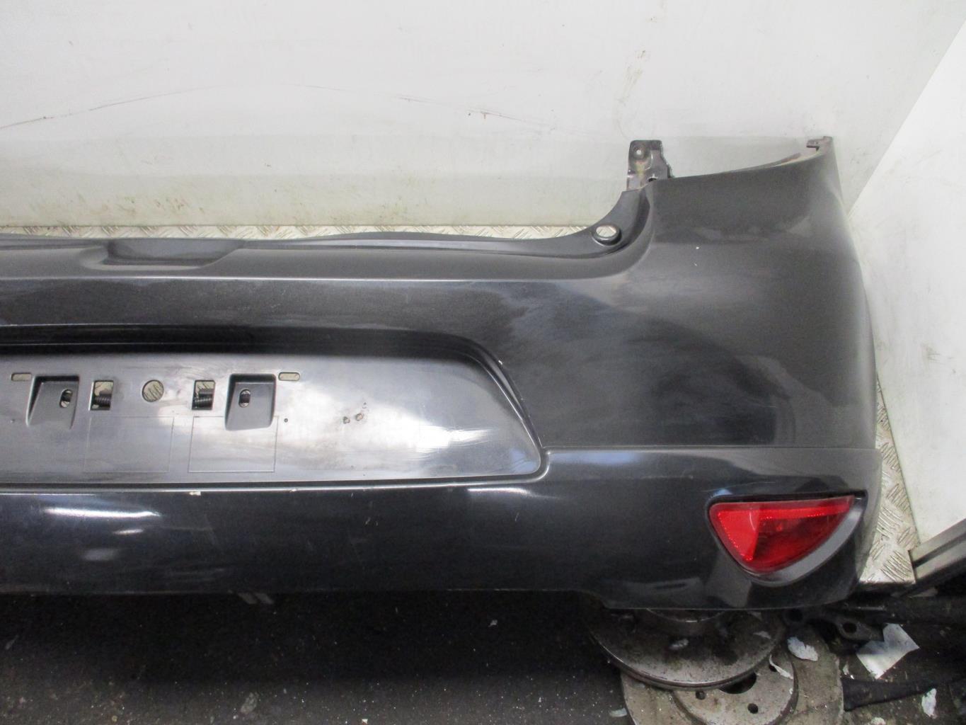 Pare choc arriere RENAULT CLIO 3 PHASE 1 Essence - 1