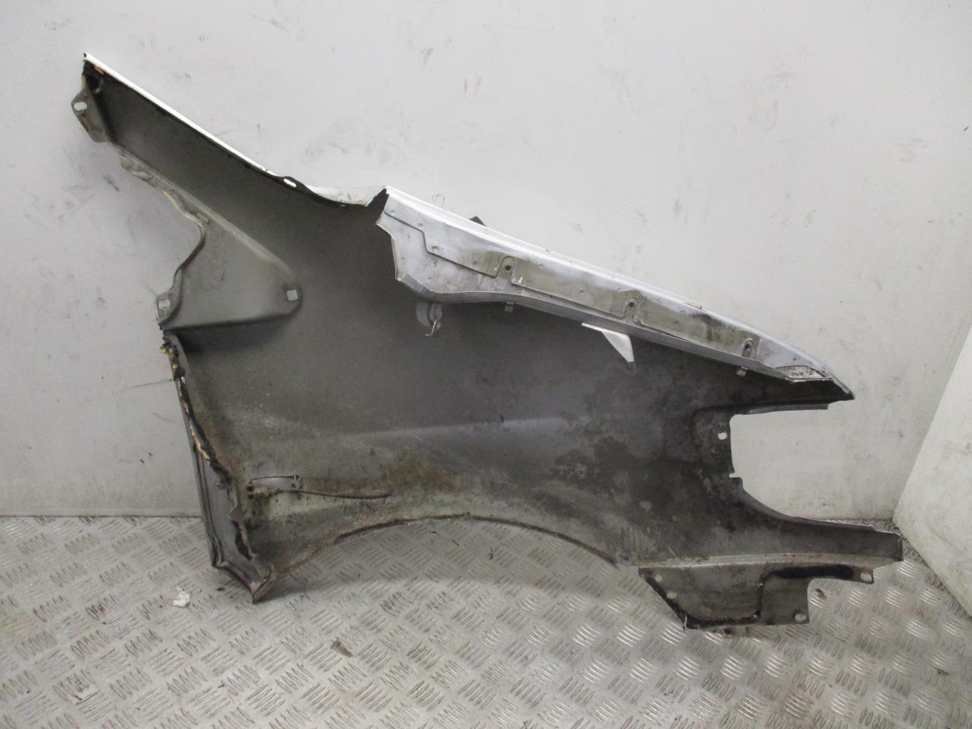 Aile avant gauche MERCEDES VITO 638 Diesel - 1