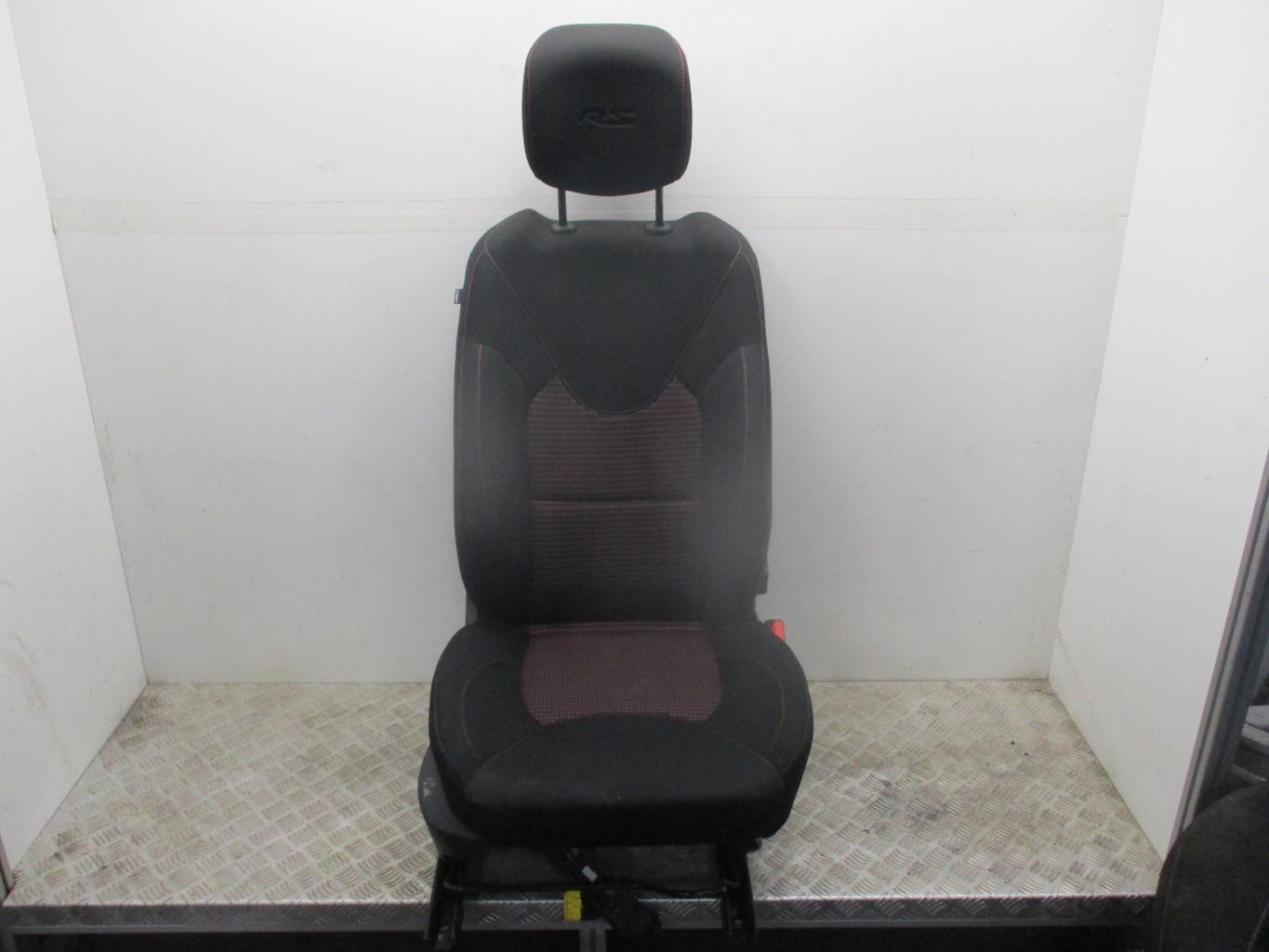 Siege avant droit RENAULT CLIO 4 PHASE 1 Essence - 1