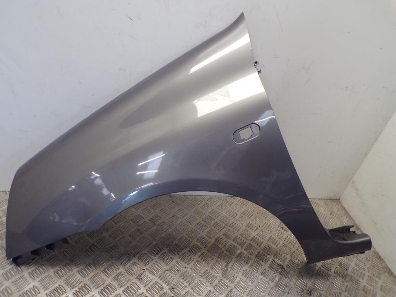 Aile avant gauche RENAULT CLIO 2 PHASE 2 Essence - 1