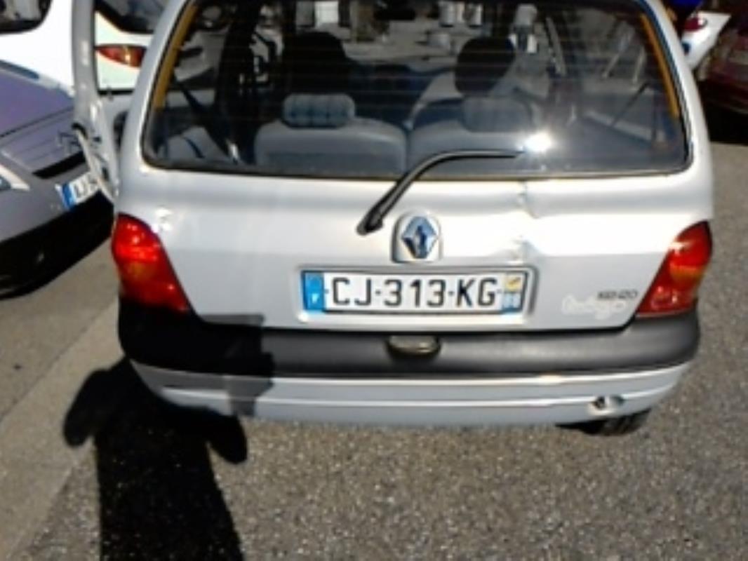 Fusee avant droit RENAULT TWINGO 1 PHASE 3 Essence - 1