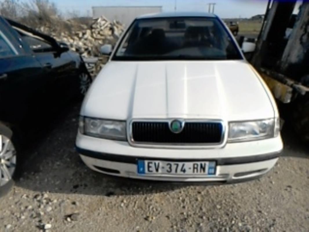 Demarreur SKODA OCTAVIA 1 PHASE 1 Essence - 1