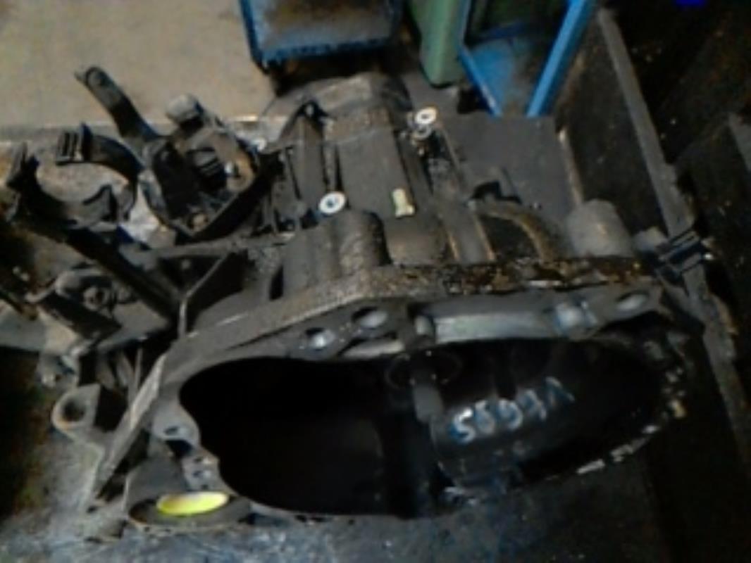Boite de vitesses NISSAN MICRA 3 PHASE 1 Essence - 1