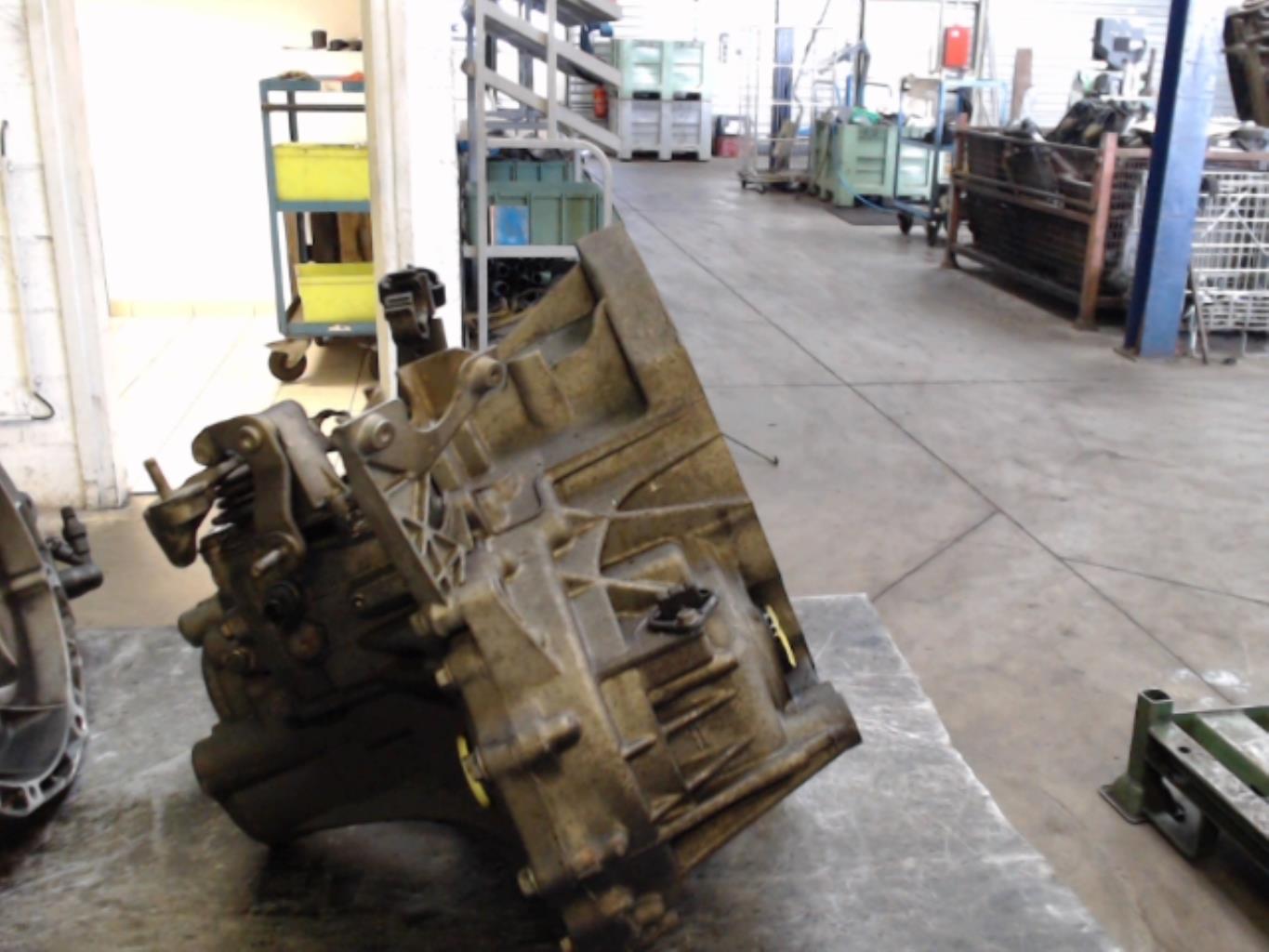Boite de vitesses NISSAN ALMERA 2 PHASE 2 Diesel - 1